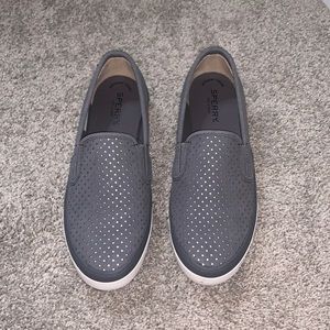 Women’s Sperry slip on shoes